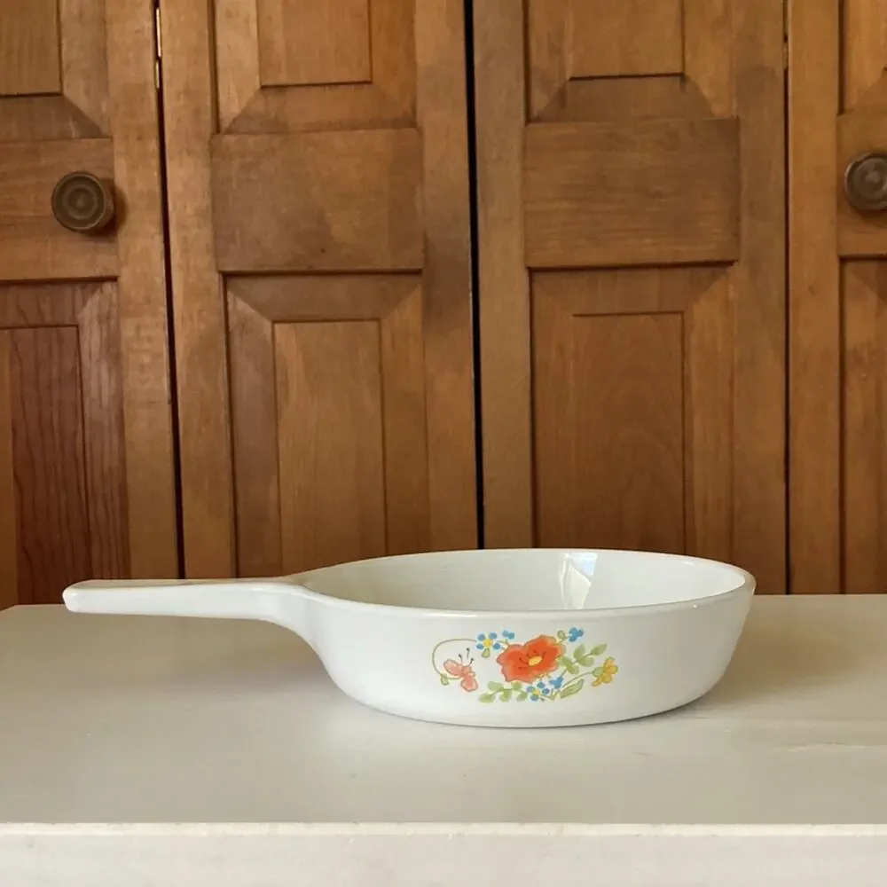 Vintage Corningware “Wildflower” Menuette Skillet, P-83-B